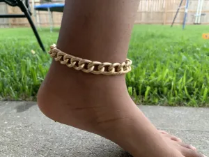 Gold Tone Chunky Chain Anklet