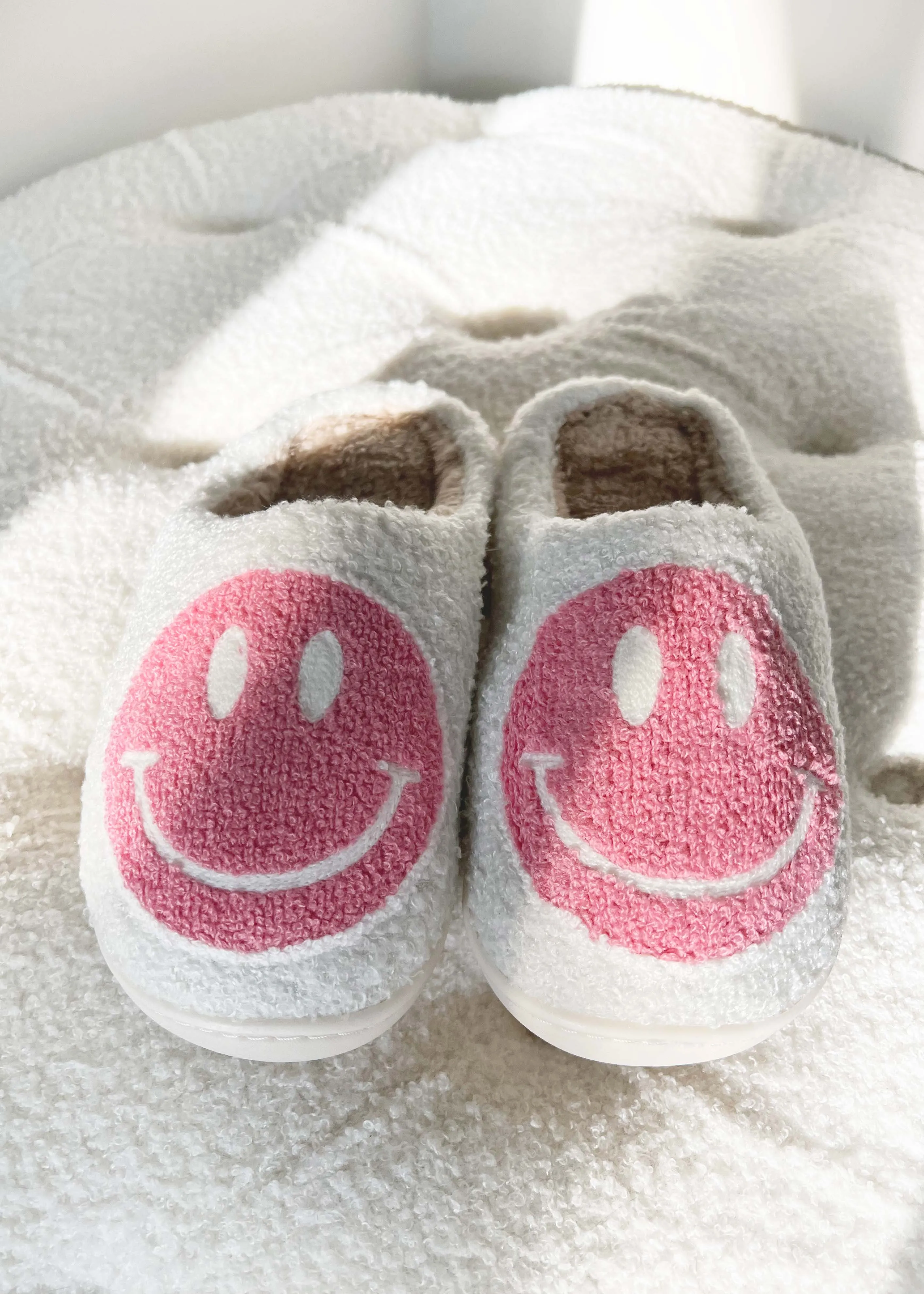 Smiley Face Slippers Pink