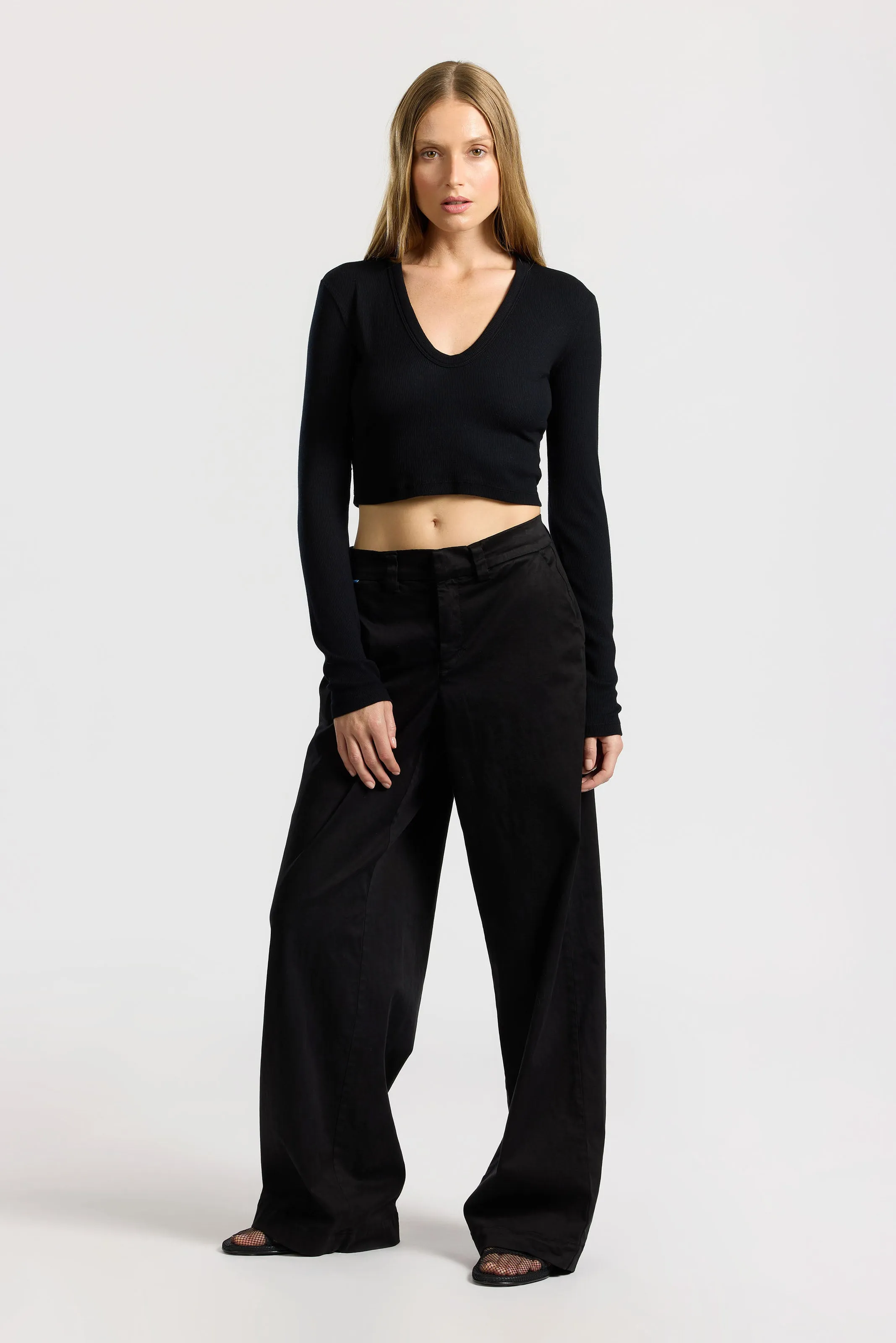 Verona Crop U-Neck Shirt